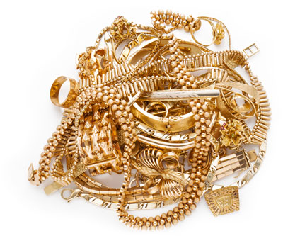 Das kaufen wir Ihnen ab Goldschmuck in Form Goldketten, Goldarmbänder, Goldringen und Goldarmreifen